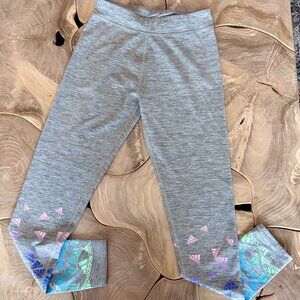 Adidas Gray Cropped Leggings Logo Print | Size: Kid's Large | Lightly Worn